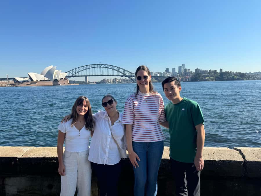 1/2 day Sydney Sightseeing and Bondi Beach Tour - Bondi Beach free time: your chance to do what you came for