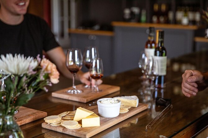 Audrey Wilkinson Vineyard: Fromage and Fortified Wine Experience - Entering Audrey Wilkinson’s Heritage Museum and Vineyard Views