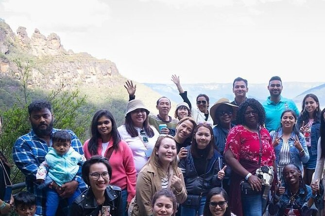 Blue Mountains Express includes Three Sisters Hiking Option - Leura Village lunch and browsing: a calmer break in the schedule