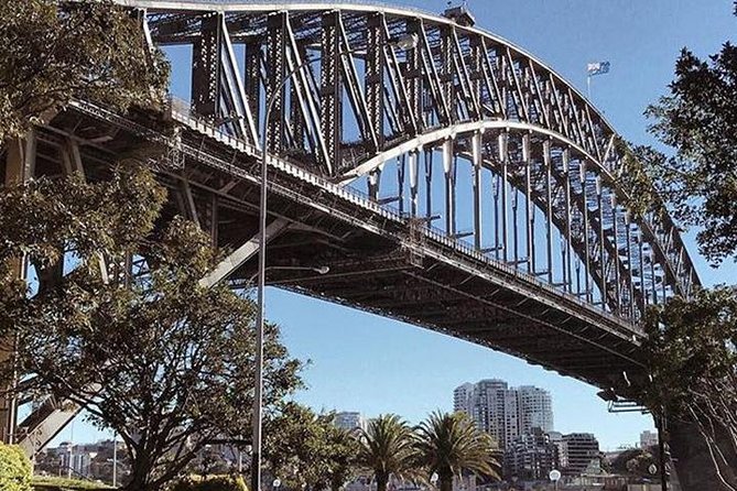 Blue Mountains In a Day:Private Day Trip From Sydney - Echo Point and the Three Sisters photo moment