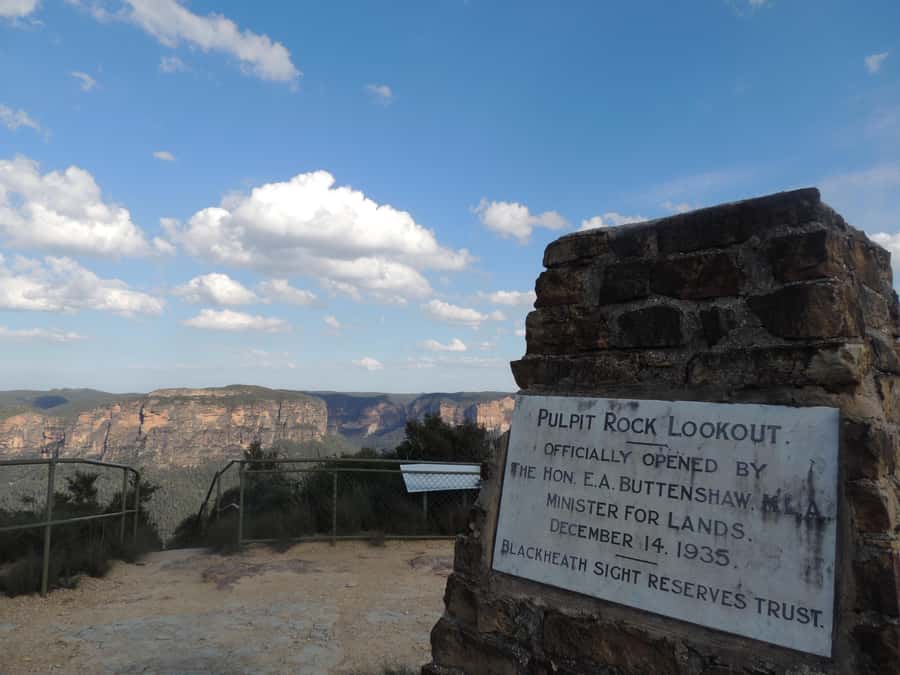 Blue Mountains: Inside a World Heritage National Park - Grose Valley, waratahs, and the Grand Canyon comparison