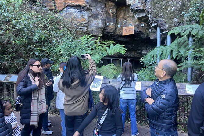 Blue Mountains Private Tours Sydney Zoo or Scenic world Options - Echo Point lookout and Wentworth Falls, the classic Blue Mountains route