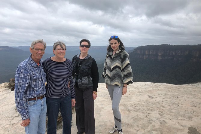 Blue Mountains: Three Sisters, Scenic World and Wildlife park - Wildlife park time: koalas, kangaroos, and the real reason people smile