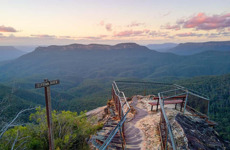 Blue Mountains Tour w/Lunch: Scenic World, Zoo & Koala Photo - The Smart Value Mix: Cliffs, Rainforest Rides, and Zoo Time