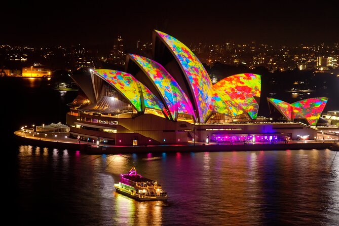 Christmas Day Dinner Cruise on Sydney Harbour - Opera House and Harbour Bridge stops: short, iconic, and photo-ready