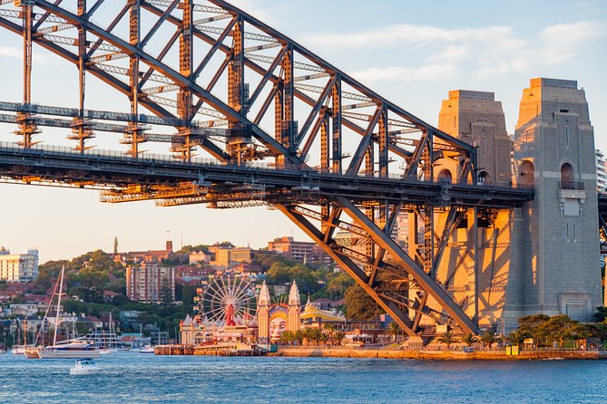 Christmas Day Lunch Cruise on Sydney Harbour - What Your Christmas Day Lunch Actually Includes (Food You Don’t Have to Cook)
