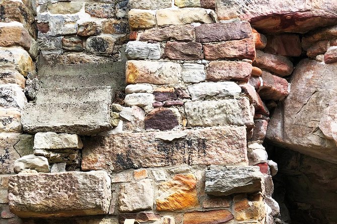 Convicts and The Rocks: Sydney's Walking Tour Led by Historian - The Rocks lanes, cobblestones, and convict-era storytelling