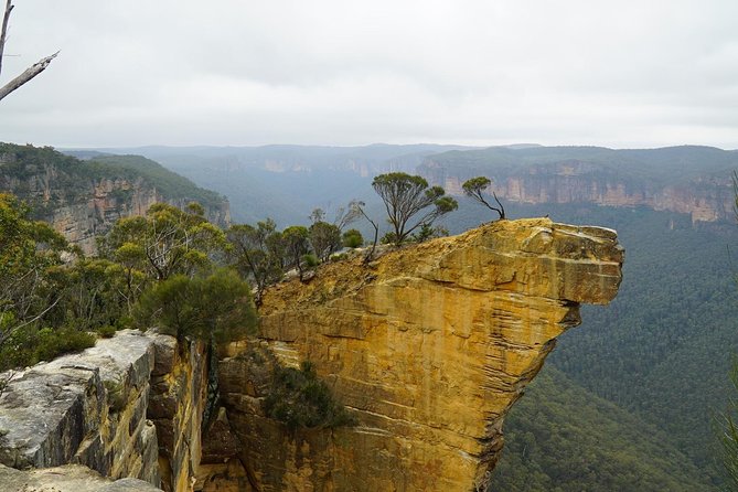 E-bike (electric) - Blue Mountains - Hanging Rock - SELF-GUIDED Hire Service - Hanging Rock views, loose footing, and no safety fence