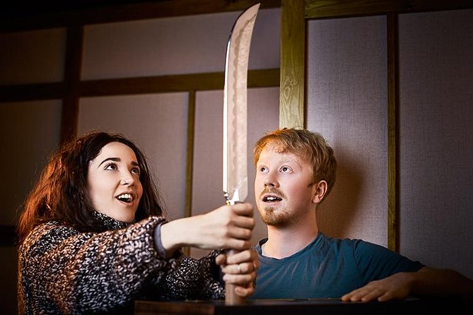 Escape Hunt Sydney - Choosing the Right Scenario and Requesting Your Room