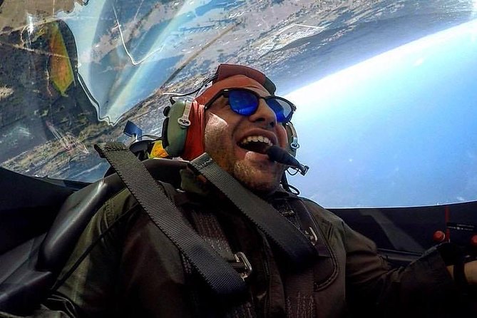 Extreme Aerobatics Experience in the Extra 330LX - The adrenaline math: up to 410 km/h and G-forces from +8G to -4G