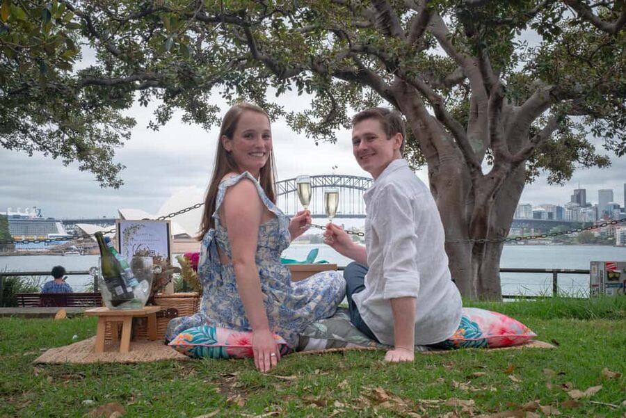 Foraging Food Tour Sydney Native Aussie Food - Should you book this Sydney native bush food foraging tour?