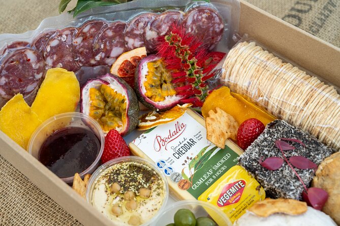 Foraging Tour: Botanical Gardens Walk & Picnic - A small-group foraging stroll with real food focus