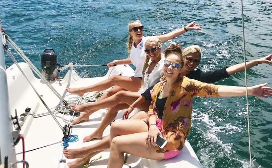 From Manly: Sydney Harbour Hands-On Taster Yacht Cruise - Where you meet Manly Sailing on the wharf, not the road