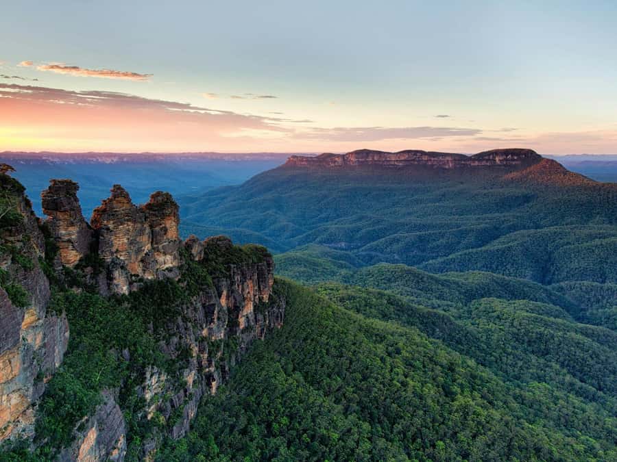 From Sydney: Blue Mountains Day Tour & Hop-on, Hop-off Tour - Blue Mountains plus a full Sydney sightseeing pass