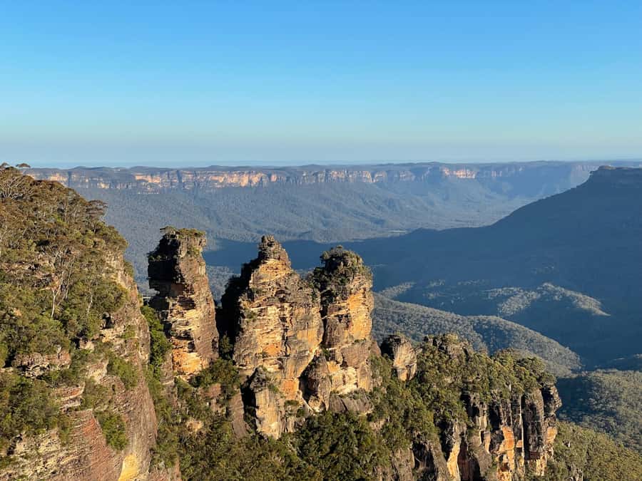 From Sydney: Blue Mountains Small-Group Tour Picnic & Hike - Evans Lookout to Govetts Leap: a self-guided hike with big valley views