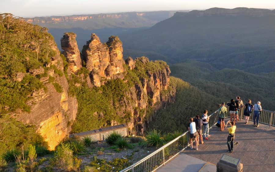 From Sydney: Full Day Blue Mountains Tour in a small group - Featherdale Wildlife Park: your close-up intro to native animals