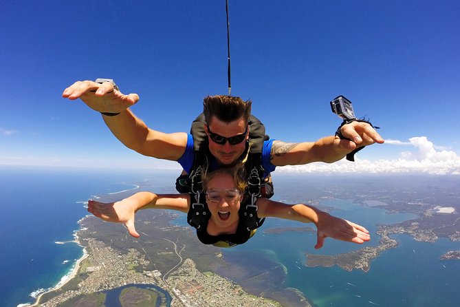 From Sydney: Tandem Skydive Experience over Newcastle Beach - Parachute Descent, Landing, and Getting Your Certificate
