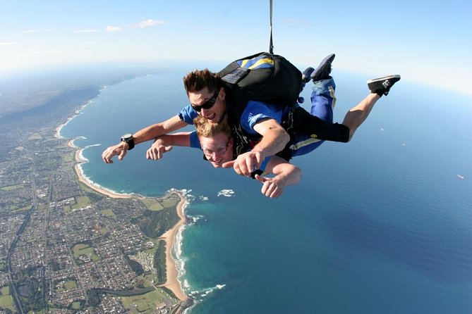 From Sydney: Tandem Skydive Experience over Wollongong Beach - Price and value: what $286.18 buys (and what costs extra)