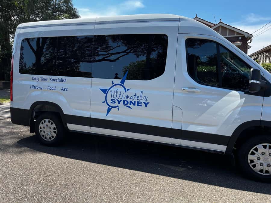 Half Day Small Group : The Story of Sydney Tour - From The Rocks to modern Sydney: how the story tour really works