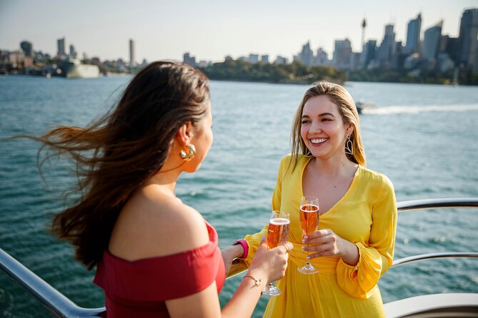High Tea Cruise on Sydney Harbour - Entering Circular Quay Wharf 6: how the timing and check-in feel