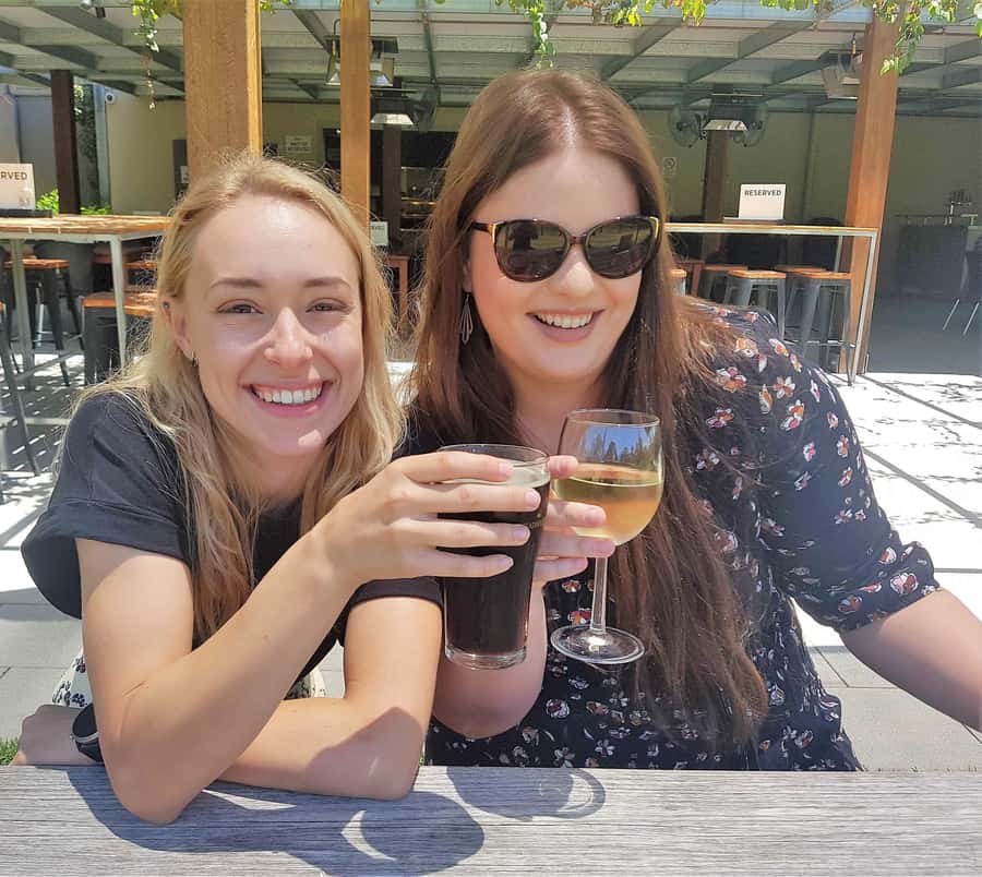 Hunter Valley: Beer & Wine Group Tour - Stop 1: Vineyard or production tour, then your first wine tasting