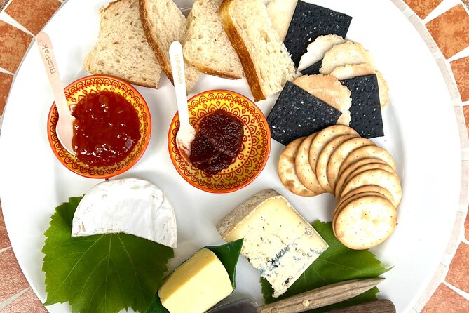 HUNTER VALLEY CHEESEBOARD TASTING - select your favourite cheeses - Potential Pitfalls: Portion, Crackers, and Booking Errors