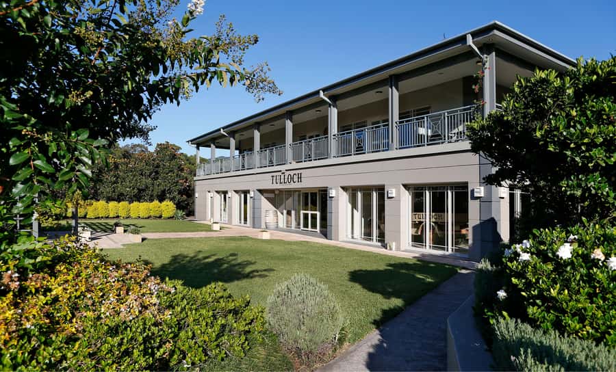 Hunter Valley: Tulloch Wine Tasting and Chocolate Pairings - Should You Book This Tulloch Wine and Chocolate Pairing?