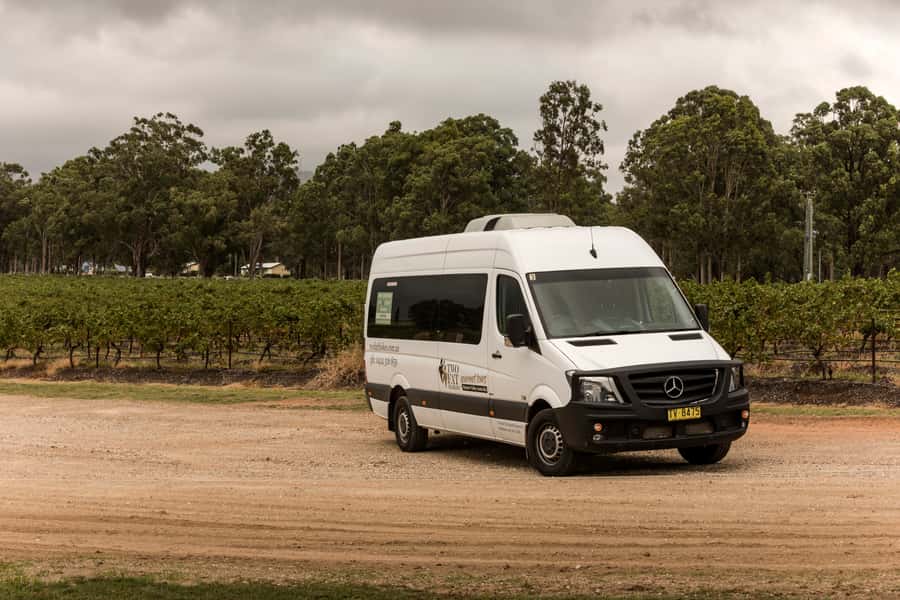 Hunter Valley: Uncork the Hunter Full-Day Wine Tour - What you should wear and pack for a full day of tastings