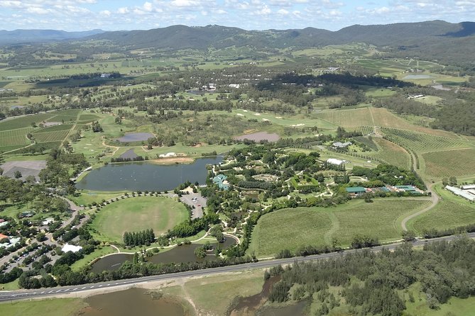Hunter Valley Wine Country Helicopter Flight from Cessnock - Entering Cessnock Aerodrome Mode With a 10-Minute Flight