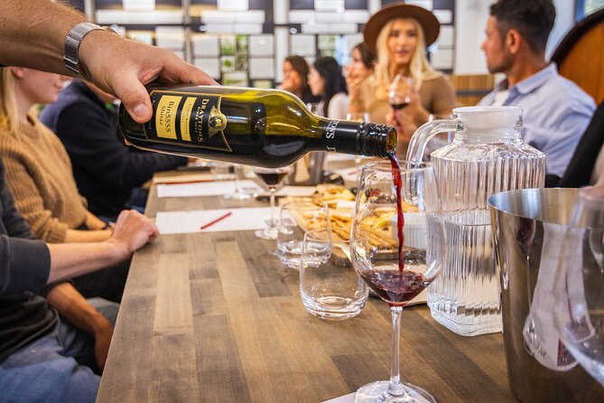 Hunter Valley Wines, 2-Course Lunch, Cheese & Chocolate Tour - Audrey Wilkinson Vineyard: A Historic Start and Your First Guided Pour