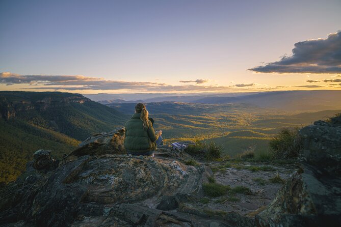 Intimate Blue Mountains Wild Kangaroos & Sunset for Nature Lovers - Megalong Valley for wild kangaroos, then Narrow Neck Plateau for sunset light