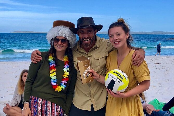Jervis Bay Tour with Dolphins, Kangaroos & World's Whitest Beach - Stops in nature around the edges: Marine Park briefing and quick scenic breaks