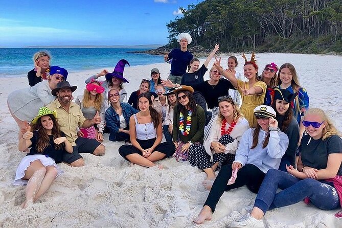Jervis Bay Tour with Dolphins, Kangaroos & World's Whitest Beach - The minibus ride: worth it, but plan for the long haul