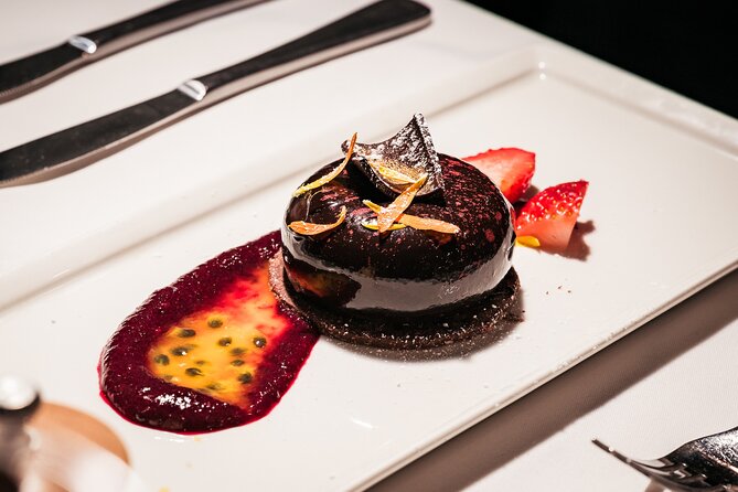 Journey Beyond Sydney Harbour Dining Cruise - Cruising the Icons: Harbour Bridge and Opera House Views