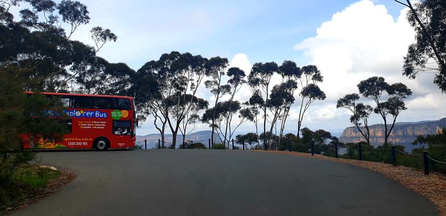 Katoomba: Blue Mountains Full-Day Hop-On Hop-Off Bus Tour - Waterfalls and Valley Steps: Katoomba Cascades, Katoomba Falls, and Furber Steps