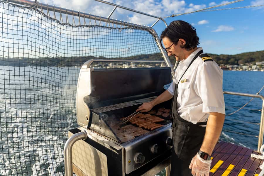 Lake Macquarie: Cruise with Lunch on the Lake - Getting on Lady Mac at Booragul Public Wharf