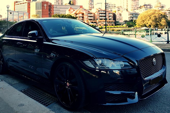 Limoroo, Airport Transfers and Luxe Door to Door Service. - Key things to know before you book