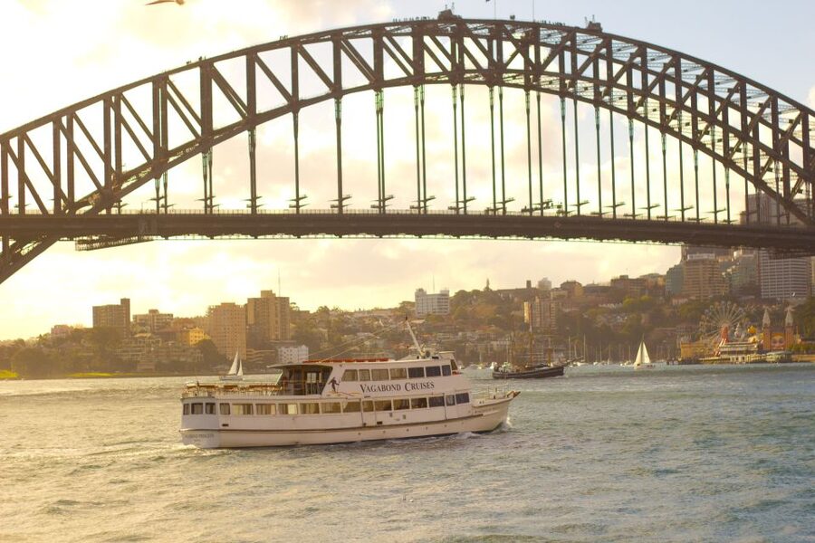 Lunch Cruise with Live Jazz on Sydney Harbour - How the Itinerary Actually Feels During the 3 Hours