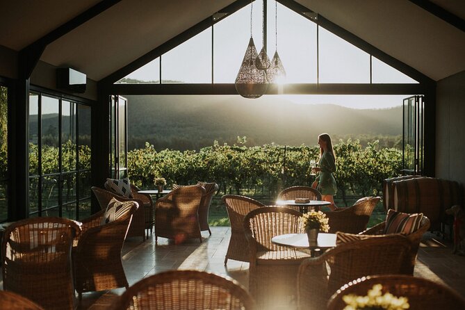 Luxury Hunter Valley Tour: 3 Tastings, Gin, Lunch & Chocolatier - 1813 at Tinonee Estate: An Air-Conditioned Cellar Door Experience