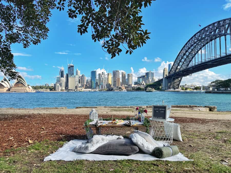 Luxury Picnic for 2 with Sydney Harbour Views at Kirribilli - Who this picnic is best for