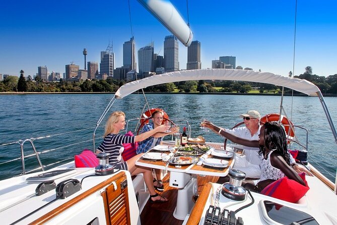 Luxury Sailing Cruise on Sydney Harbour with Lunch - Lunch Onboard: What You Actually Eat and Why It Works