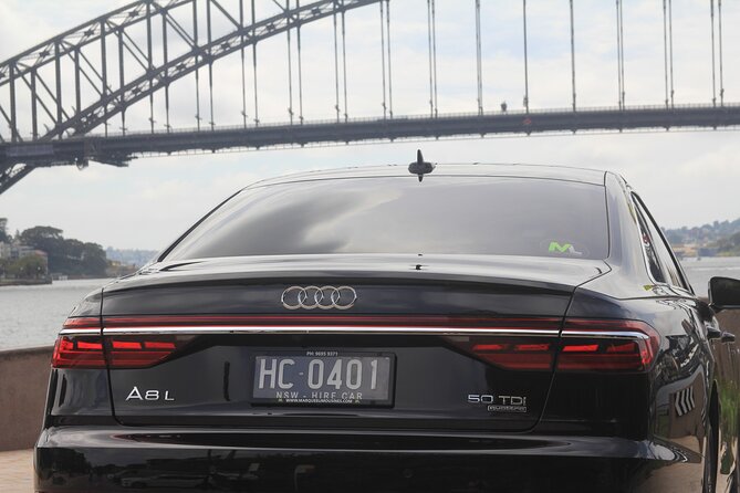 Luxury Sydney Airport Departure Transfer - Sedan/SUV - Meeting your chauffeur without wandering the terminal