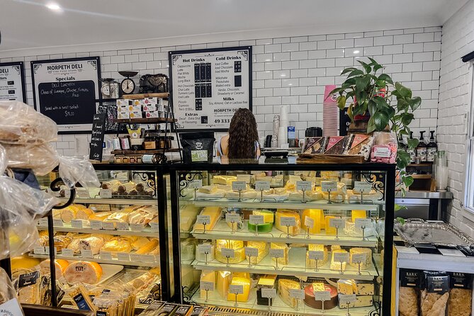 Newcastle: Country Towns River & Farm Tour with BBQ - The Classic Aussie BBQ Lunch, Plus Dietary Options