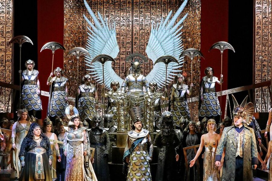 Opera Performance Tickets at the Sydney Opera House - What the performance timing really feels like