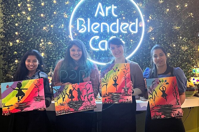 Paint and Sip Classes Sydney: Acrylic Art, Canvas & Wine - Getting to the meeting point in Darlinghurst before 6:00 pm