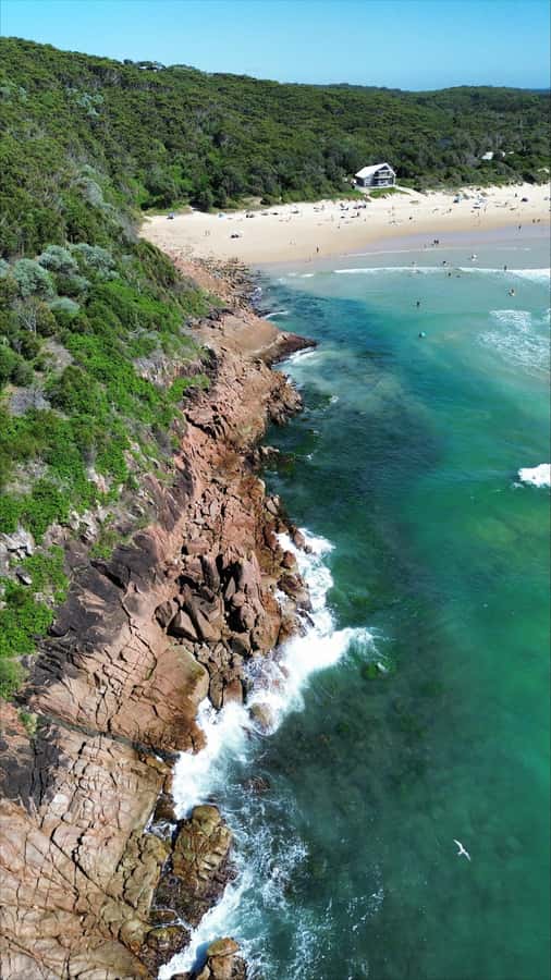 Port Stephen: One Mile Beach Group Surf Lesson - Rain or shine, plus the one timing rule to know