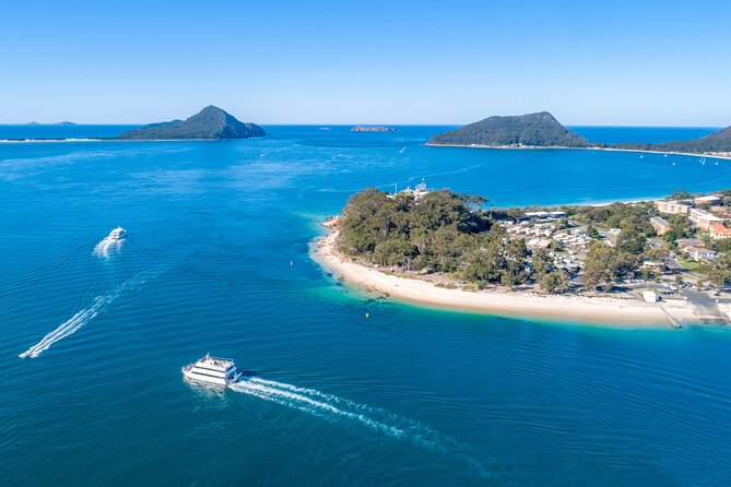 Port Stephens, departing Newcastle - Whales, hike & sand dunes! - Should you book it? My practical verdict