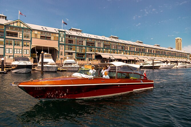 Private 90 min Luxury Cruise on Sydney Harbour - up to 6 Guests - The Route: Barangaroo to the Bridge and Opera House in 90 Minutes
