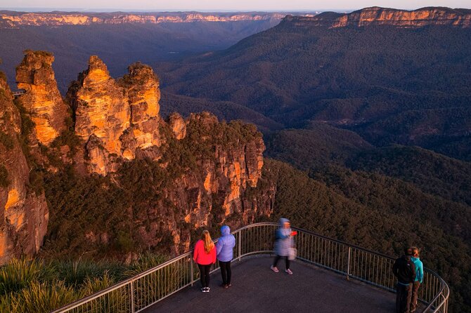 PRIVATE Blue Mountains Scenic World Wentworth Falls & Cruise Tour - Return to Sydney: Vehicle Back or a Cruise to the Opera House