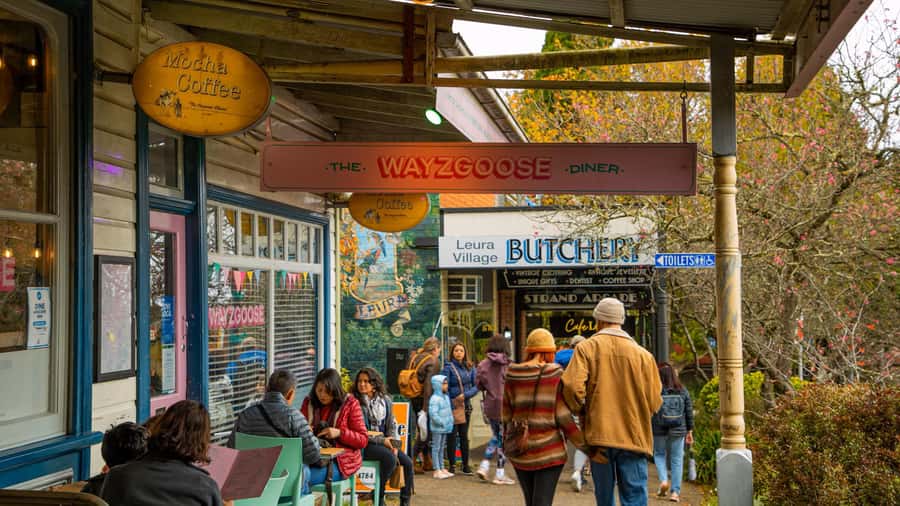 Private Blue Mountains, Scenic World & Wentworth Falls Tour - A practical packing checklist for Blue Mountains weather